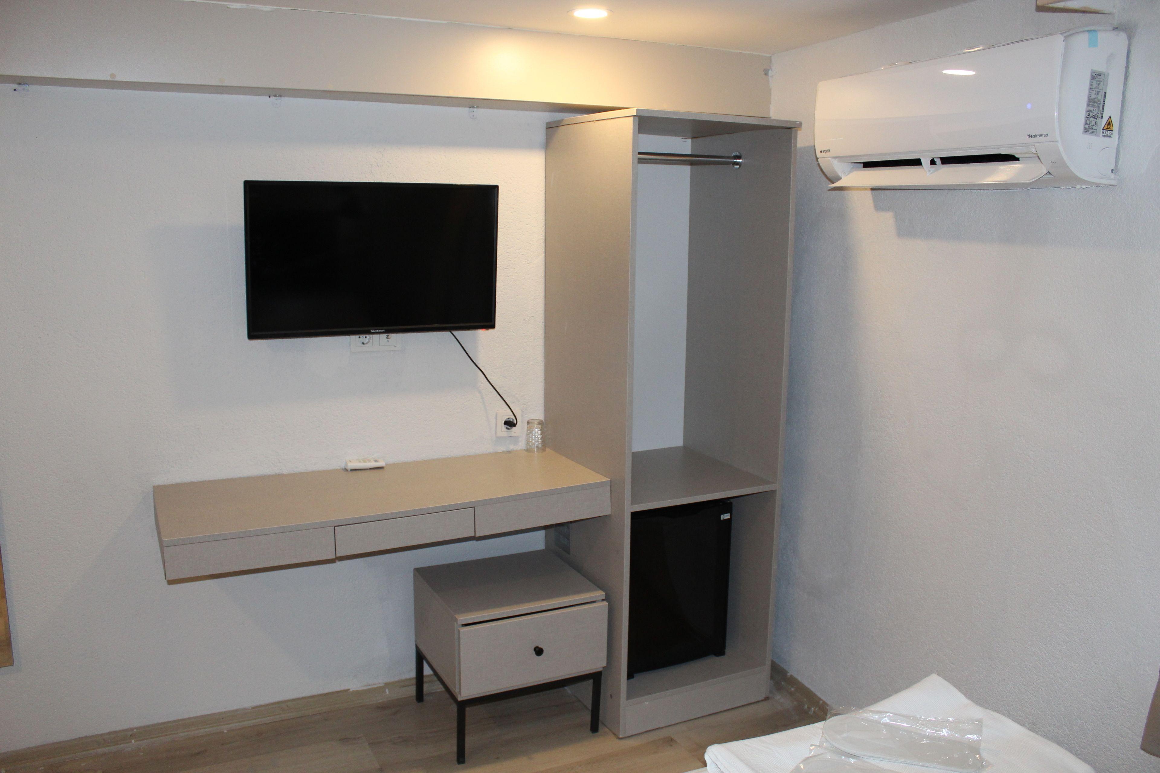 The Lola Hotel — Photos 3